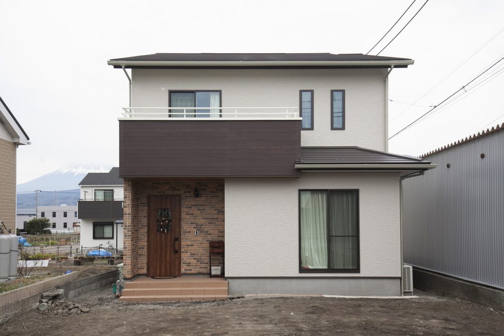 3世帯の想いを尊重したライフスタイルの同居型住宅　沼津市Ｎ様邸